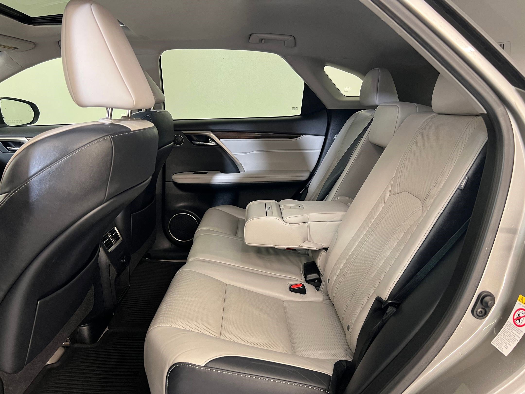 Used 2017 Lexus RX 350 AWD image 13