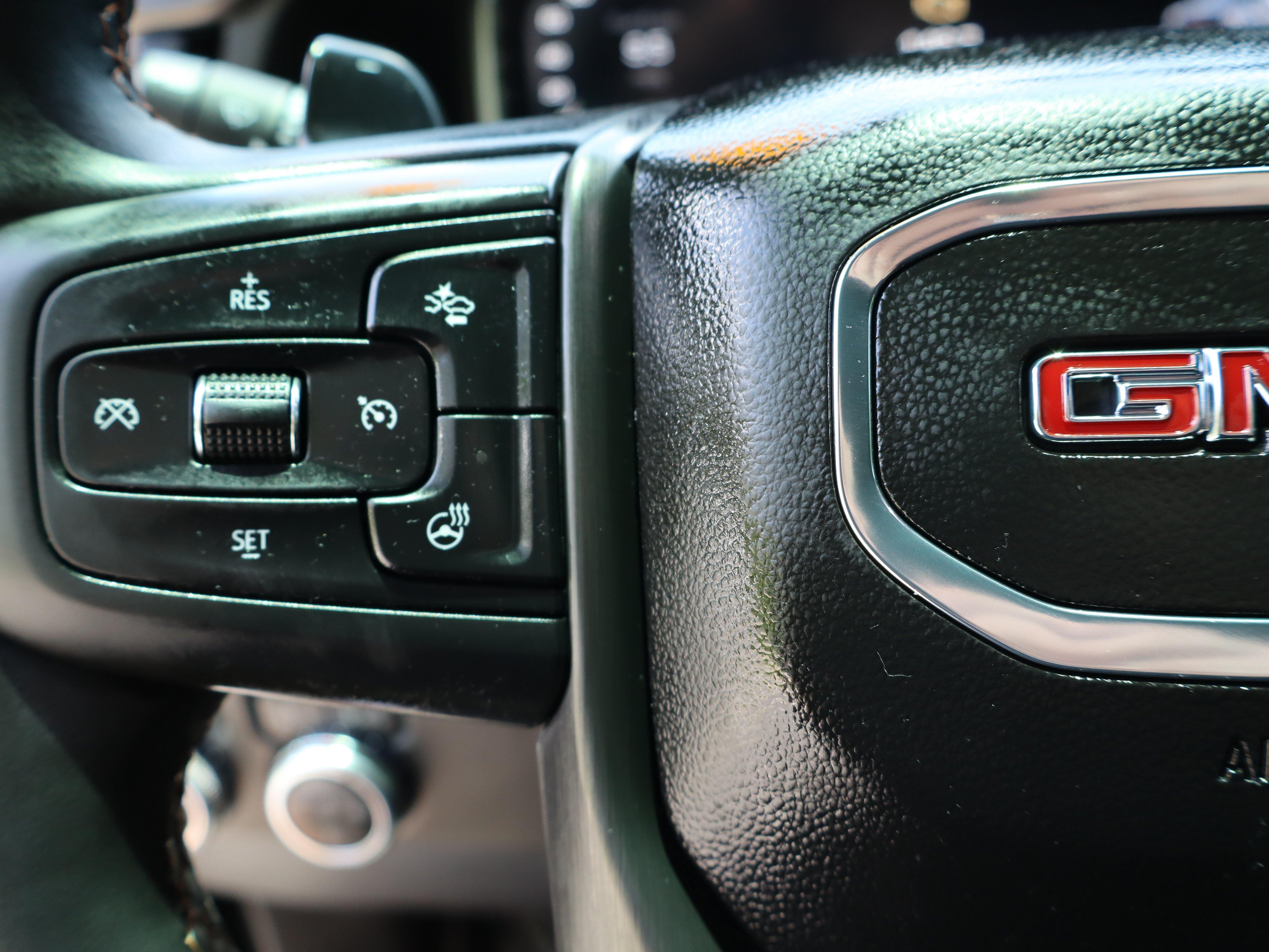 Used 2026 GMC Sierra 1500 AT4 w/ AT4 Premium Package AWD/4WD image 37