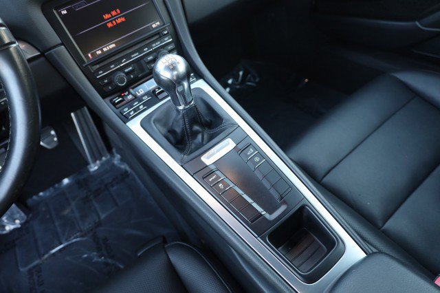 Used 2015 Porsche Cayman image 32