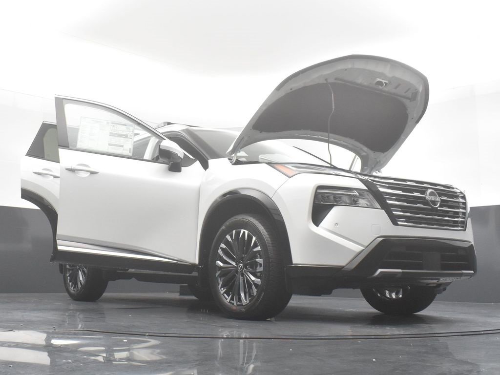 New 2026 Nissan Rogue Platinum image 36