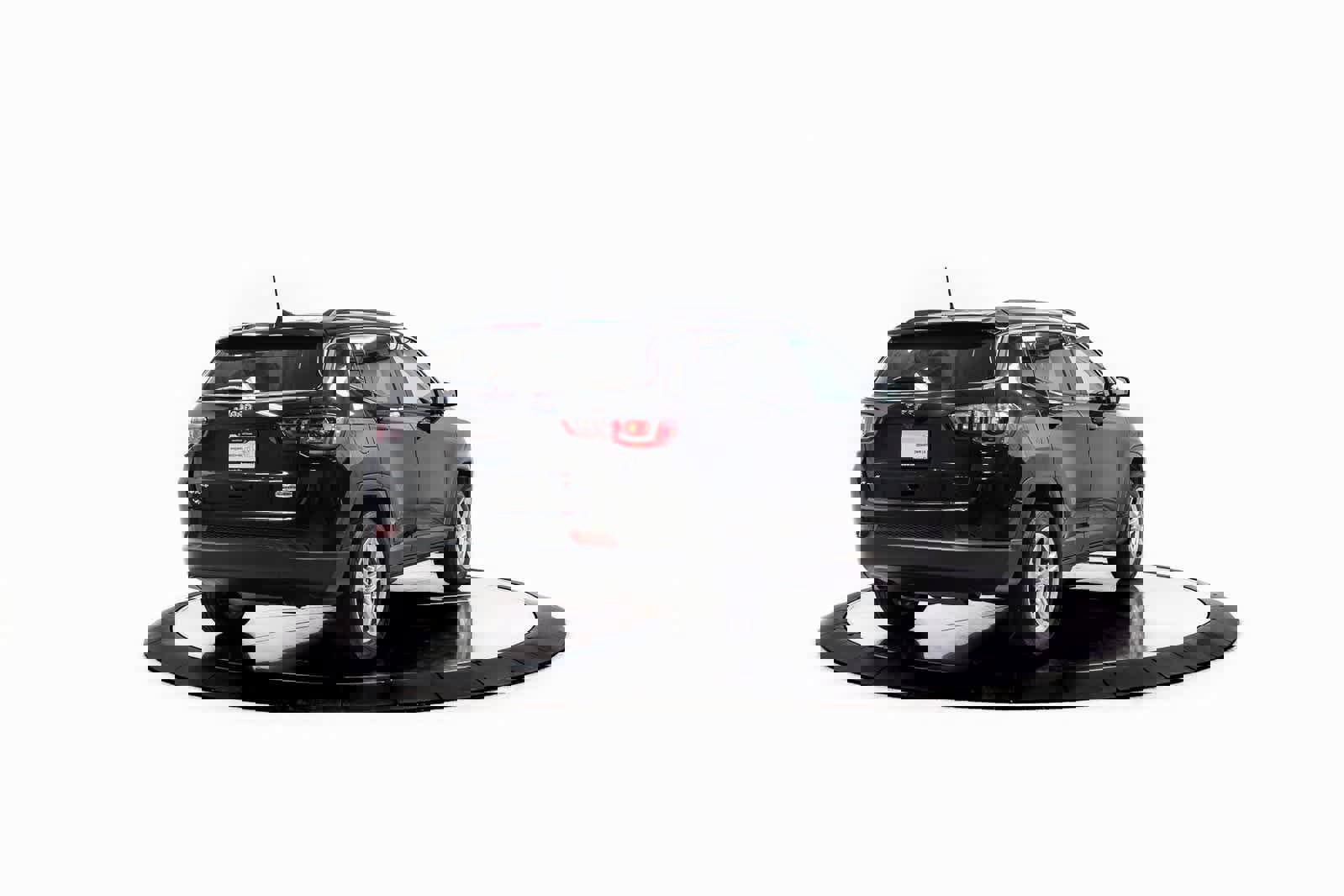 Used 2023 Jeep Compass Latitude image 7