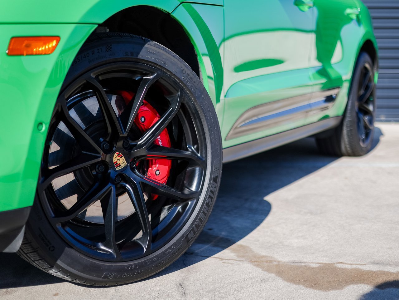 Certified 2024 Porsche Macan GTS image 12