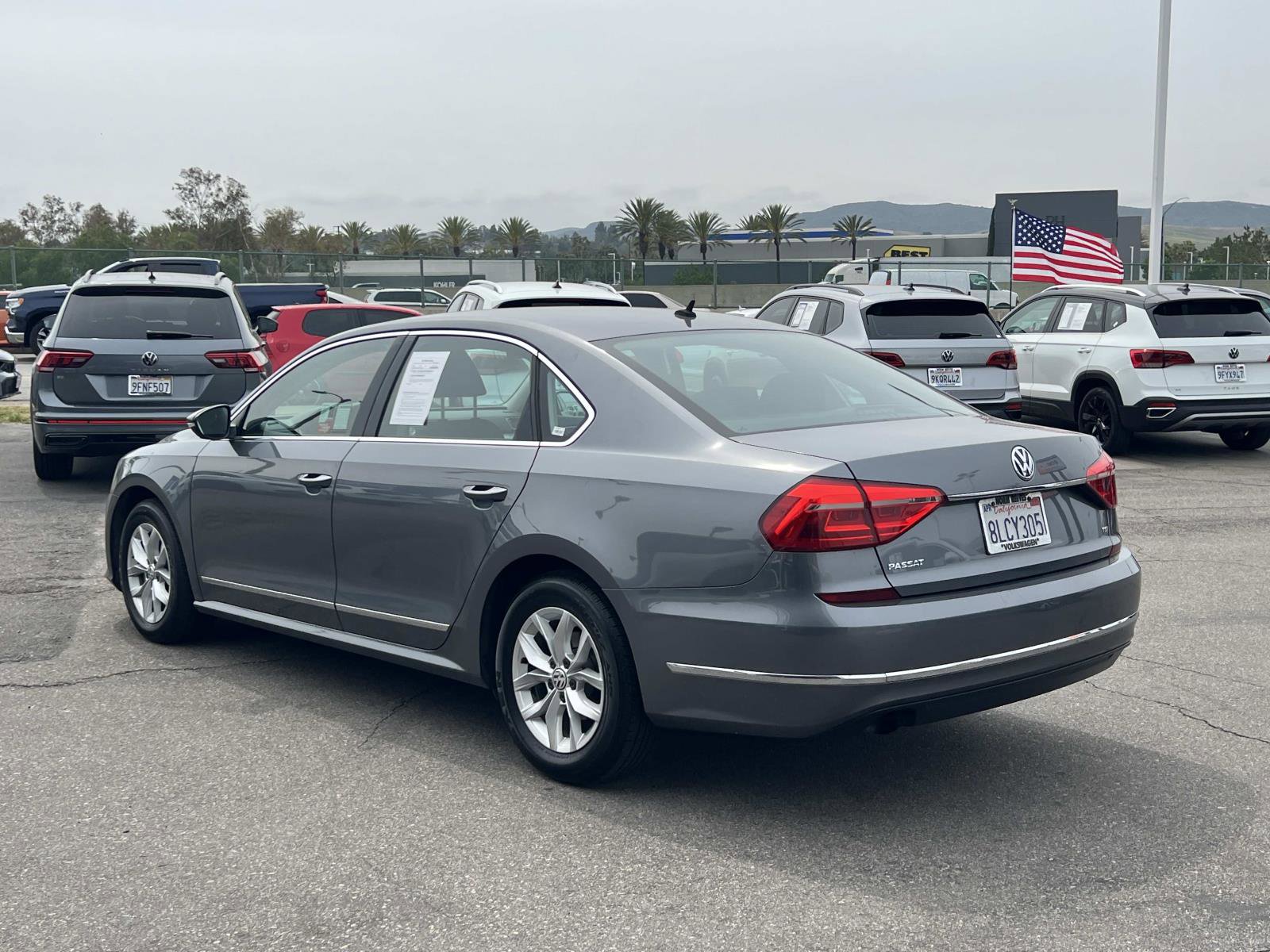 Used 2016 Volkswagen Passat 1.8T S image 3