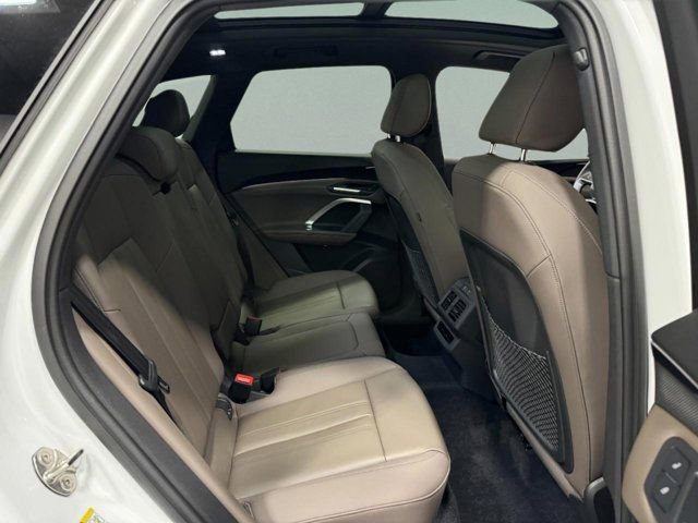 New 2025 Audi Q5 Premium AWD/4WD image 11