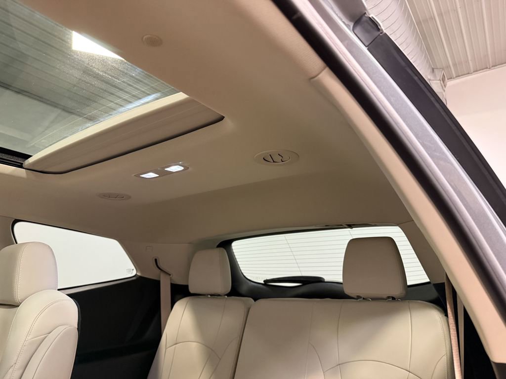 Used 2023 Buick Enclave Essence w/ Experience Buick Package image 50