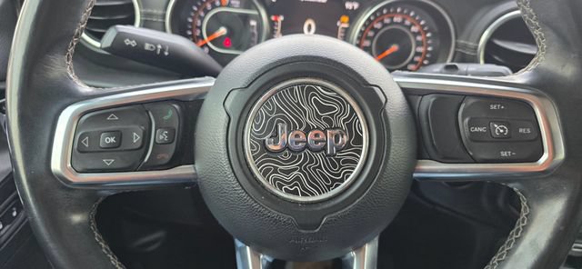 Used 2018 Jeep Wrangler Unlimited Sahara AWD/4WD image 20