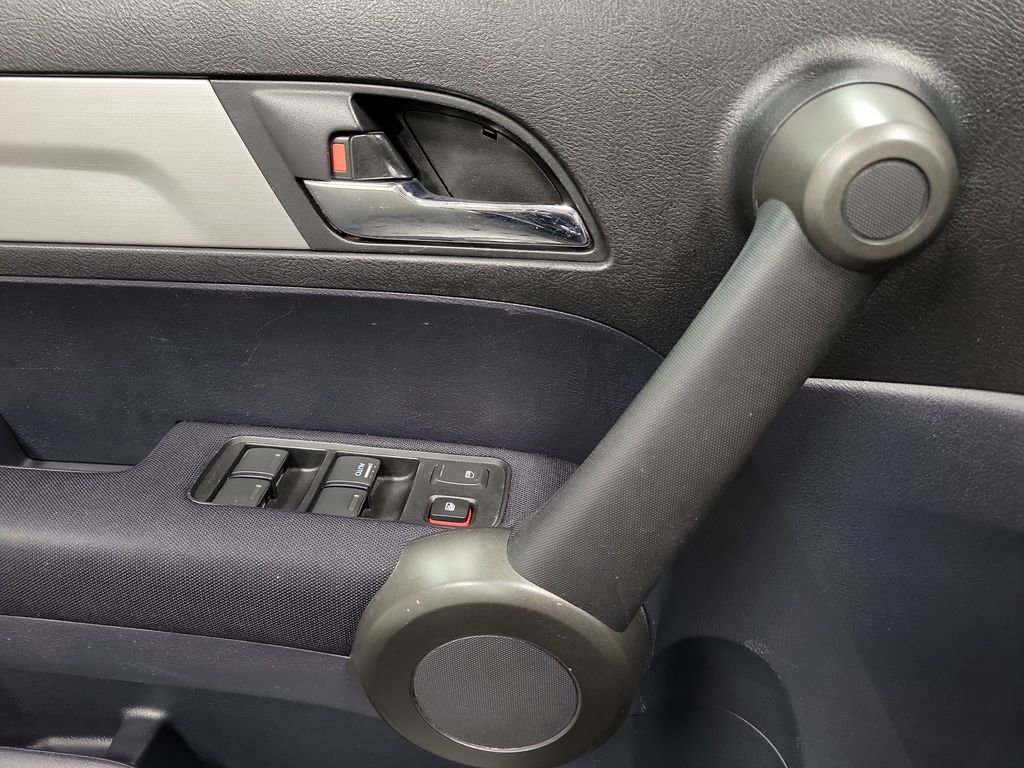 Used 2011 Honda CR-V LX image 17