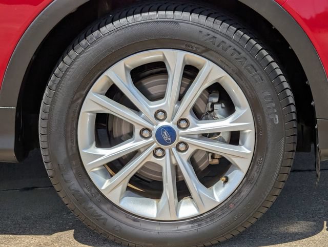 Used 2019 Ford Escape SE FWD image 10