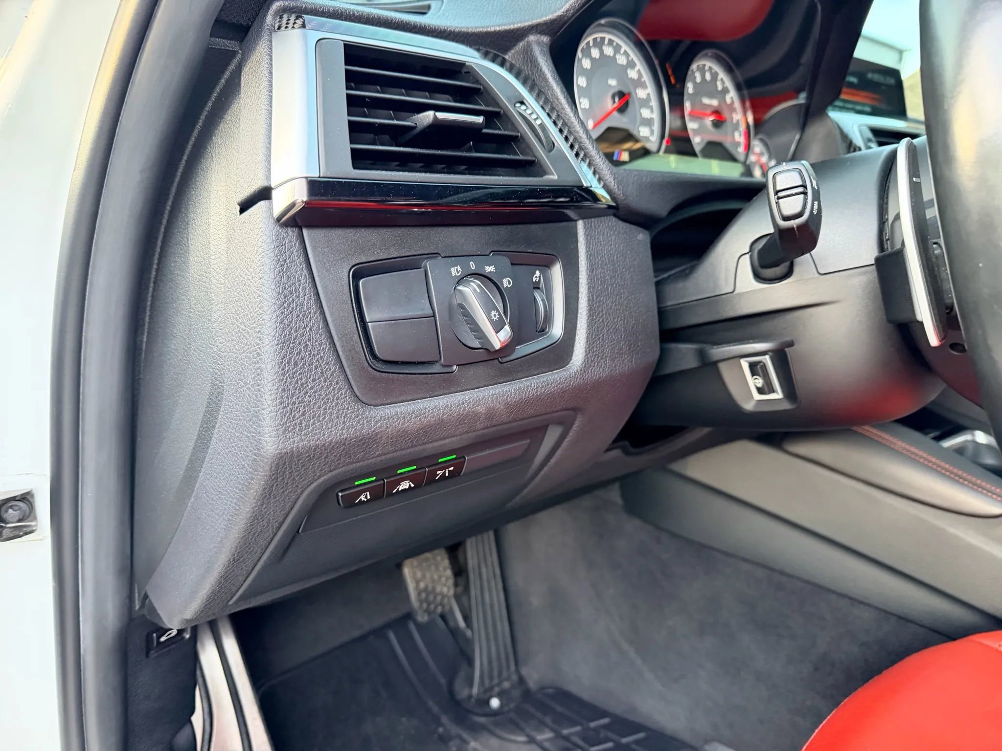 Used 2017 BMW M3 Sedan RWD image 13