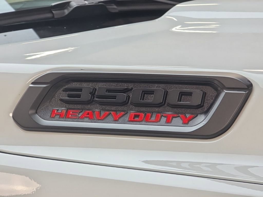 Used 2024 RAM 3500 Tradesman image 9