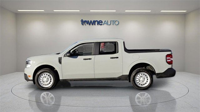 Used 2024 Ford Maverick XL image 3
