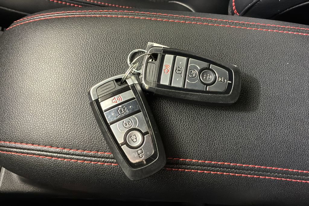 Used 2024 Ford Escape ST-Line w/ Equipment Group 301A image 29