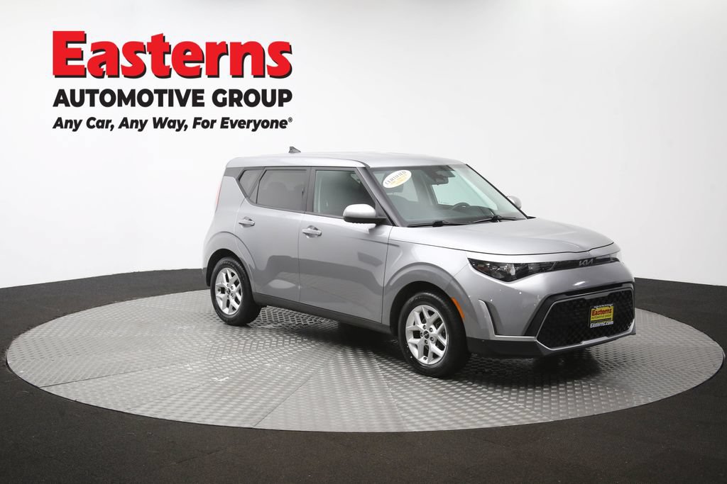 Used 2023 Kia Soul LX w/ Option Group 015 FWD image 49