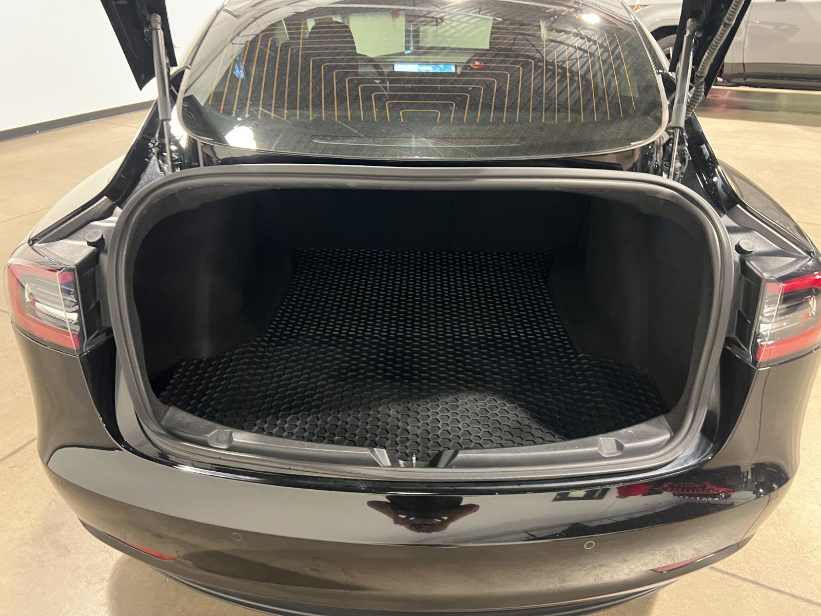 Used 2018 Tesla Model 3 Performance AWD/4WD image 28