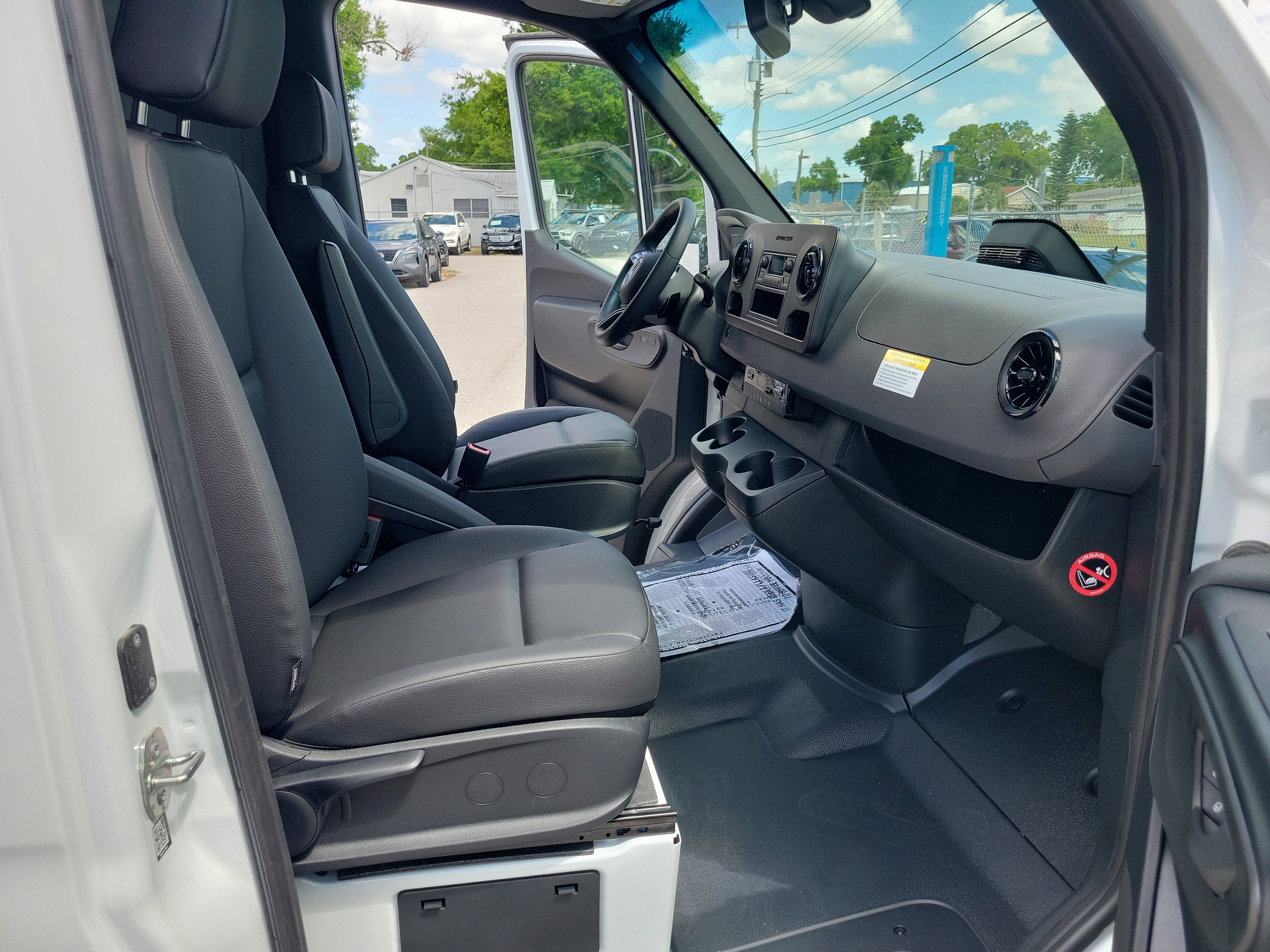 New 2025 Mercedes-Benz Sprinter 2500 image 14