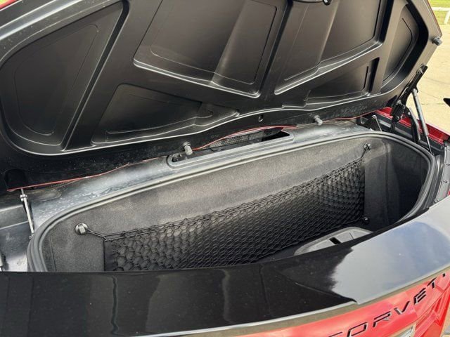 Used 2021 Chevrolet Corvette Stingray Premium Conv w/ Z51 Performance Package RWD image 33