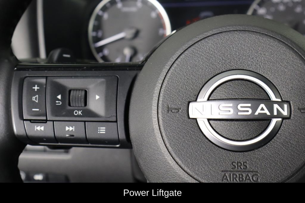 Used 2023 Nissan Rogue SV w/ SV Premium B Package image 8