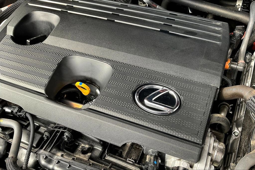 Used 2024 Lexus RX 450h AWD w/ Convenience Package image 31