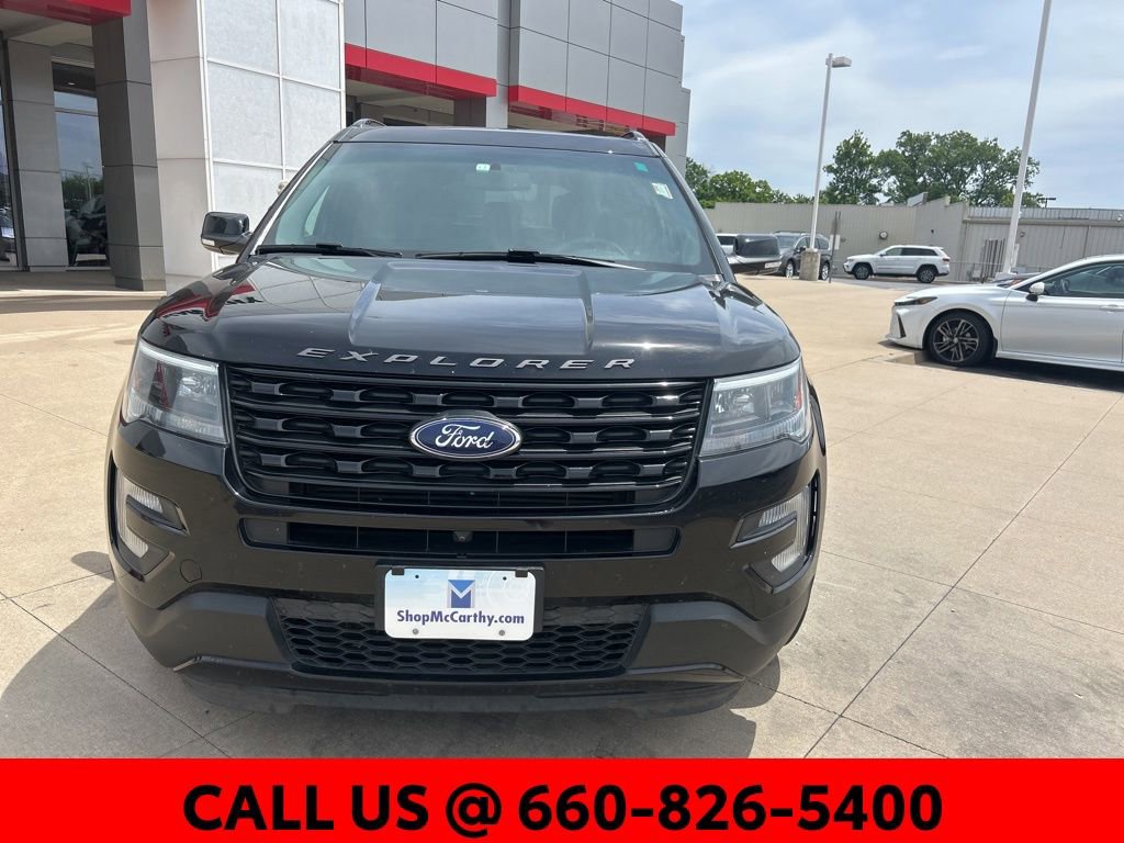 Used 2017 Ford Explorer Sport w/ Equipment Group 401A AWD/4WD image 3