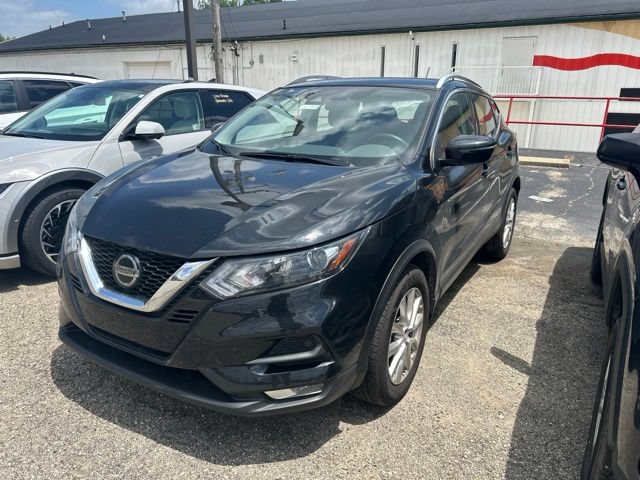 Used 2021 Nissan Rogue Sport SV AWD/4WD image 1