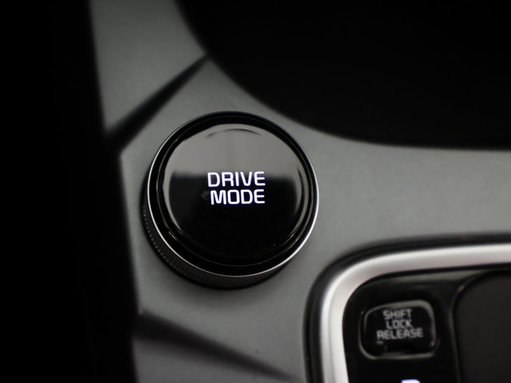 Used 2023 Kia Seltos LX image 45