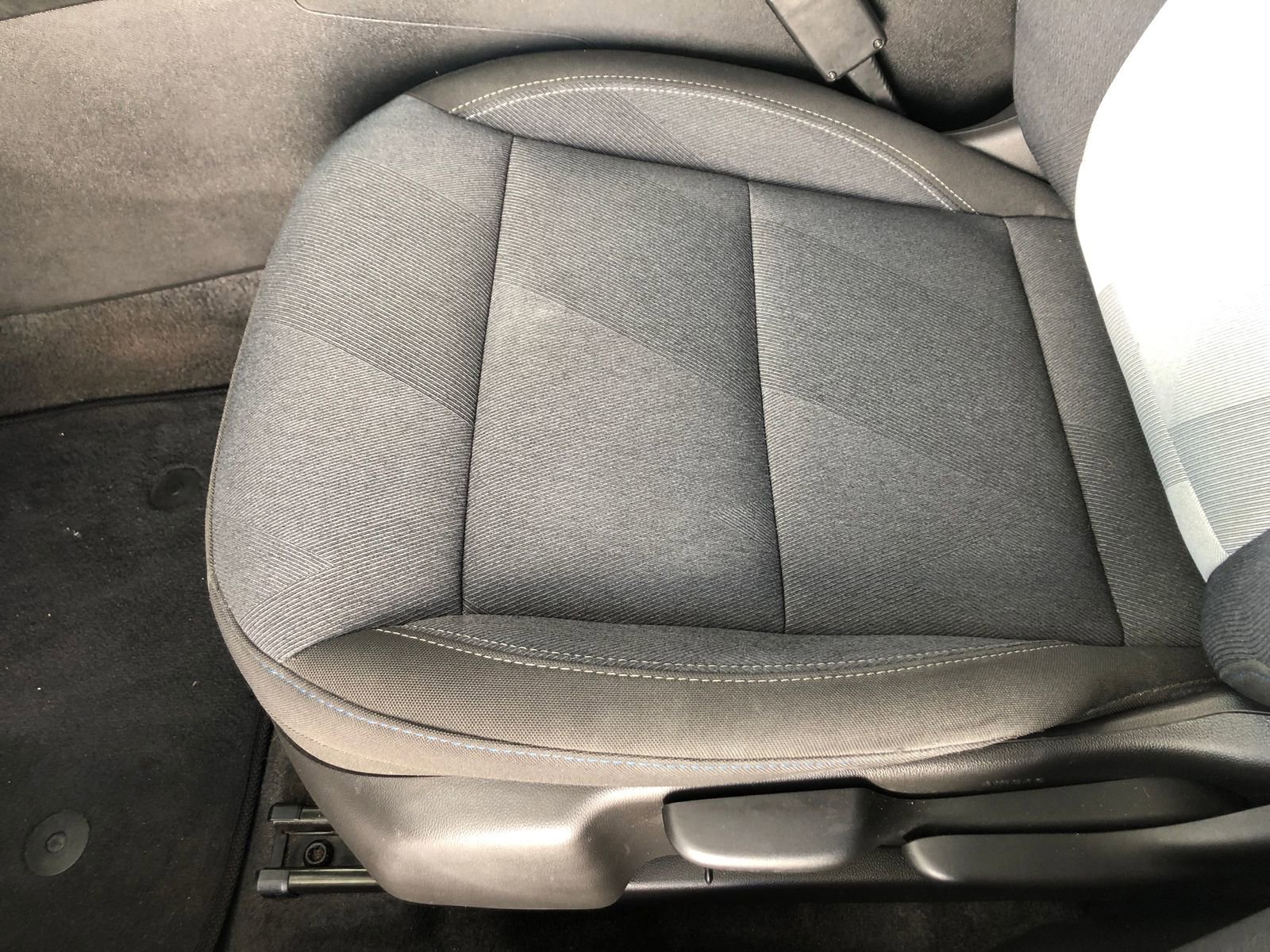 Used 2024 Chevrolet Trax LS w/ LS Convenience Package image 21