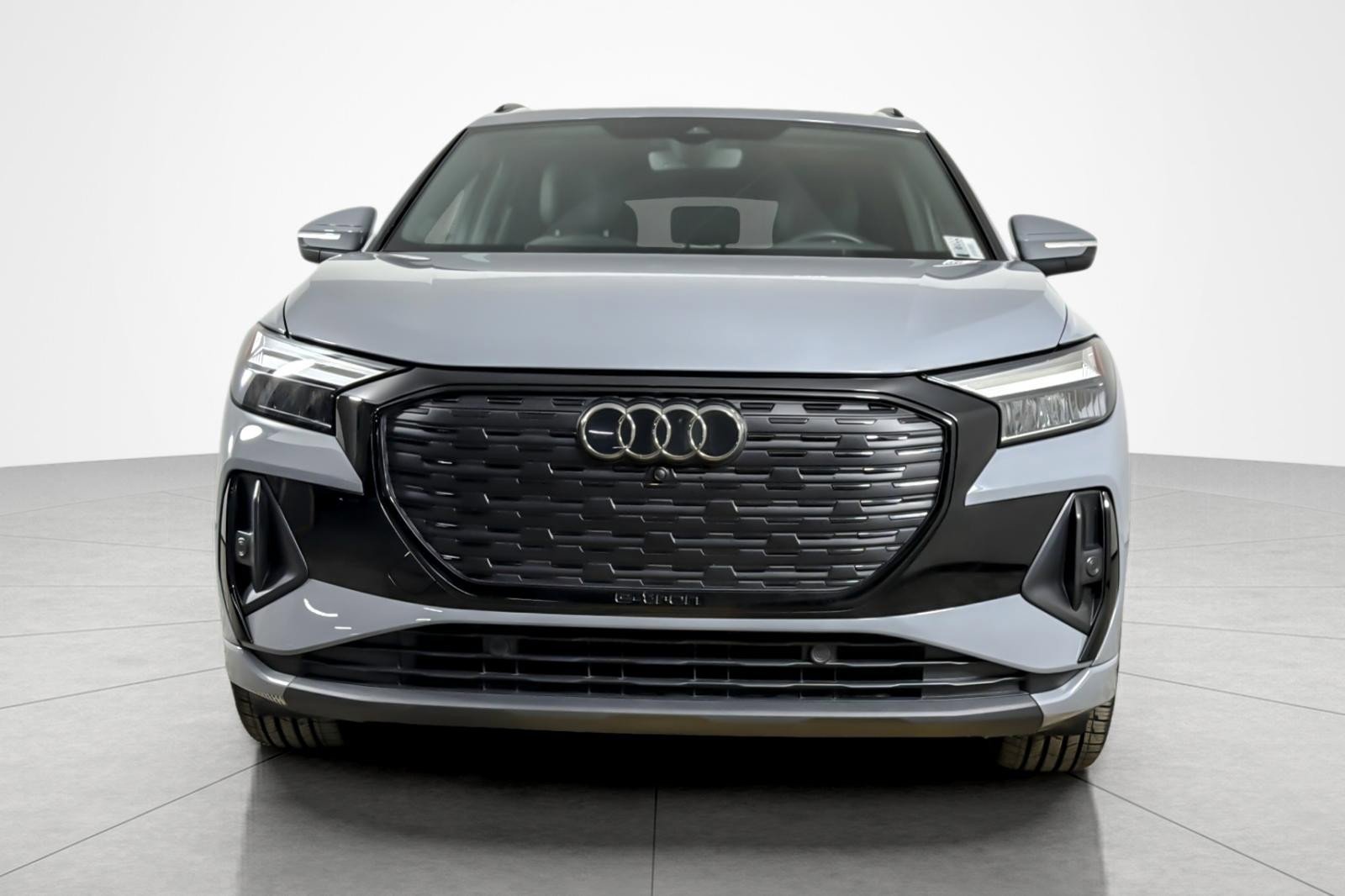 Used 2024 Audi Q4 e-tron Premium Plus w/ Premium Plus AWD/4WD image 8