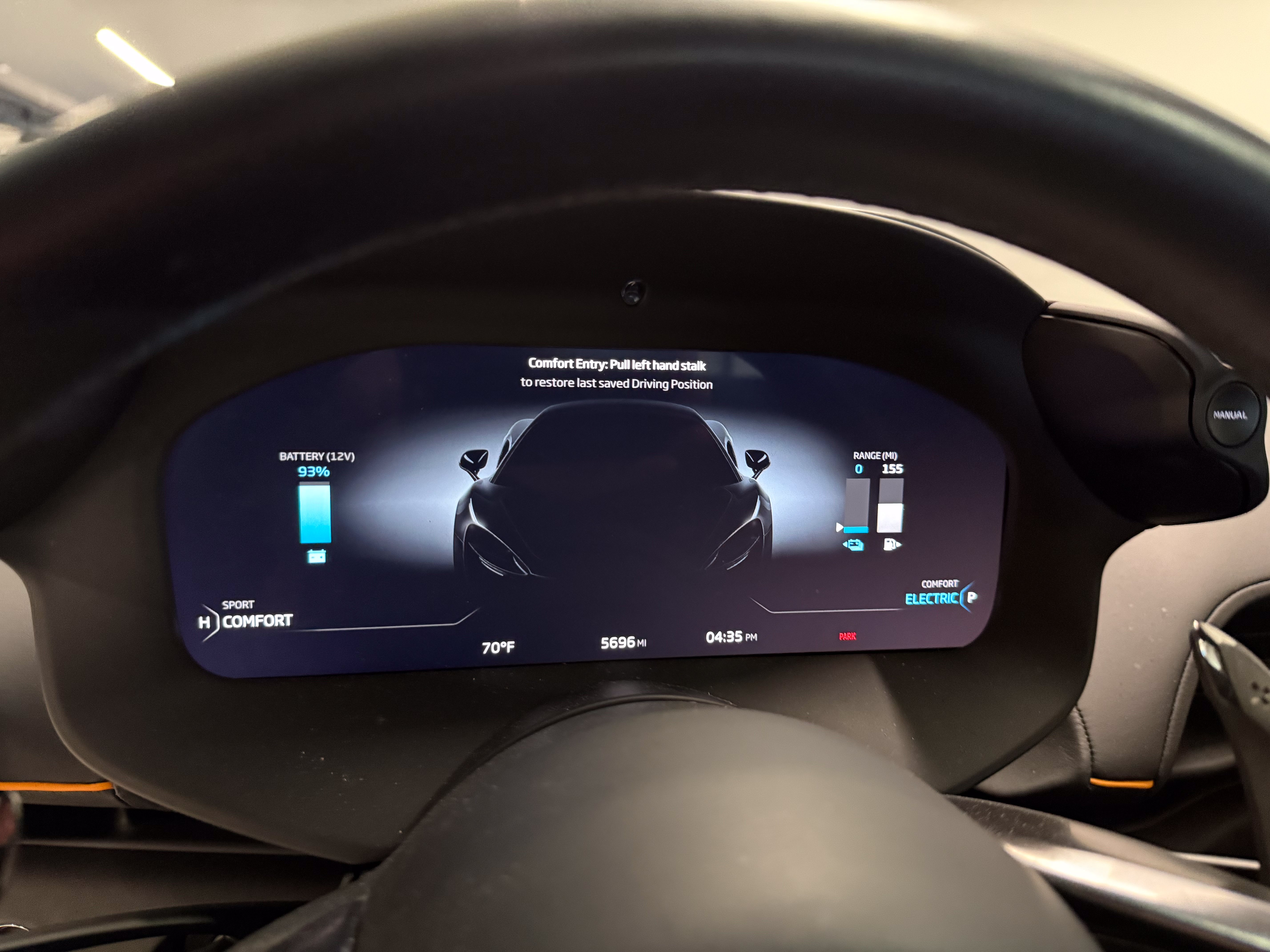Used 2023 McLaren Artura RWD image 15