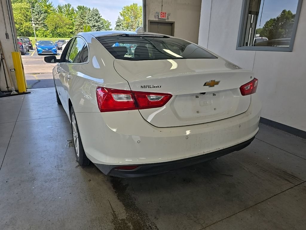Used 2024 Chevrolet Malibu LT FWD image 3