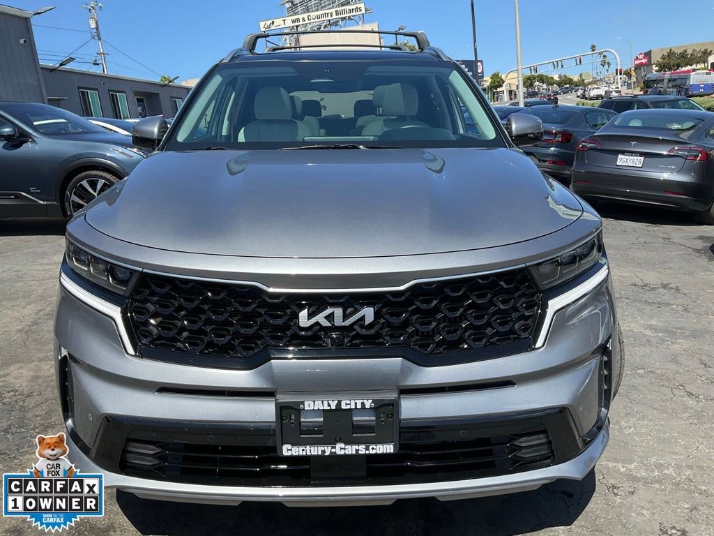 Used 2023 Kia Sorento SX Prestige image 2