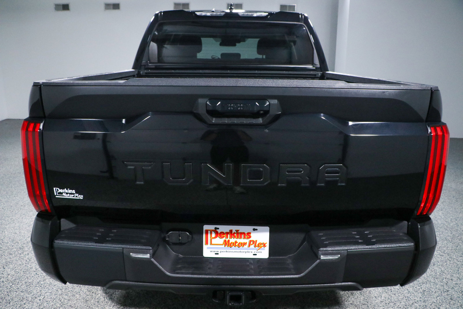 Used 2022 Toyota Tundra SR5 image 8