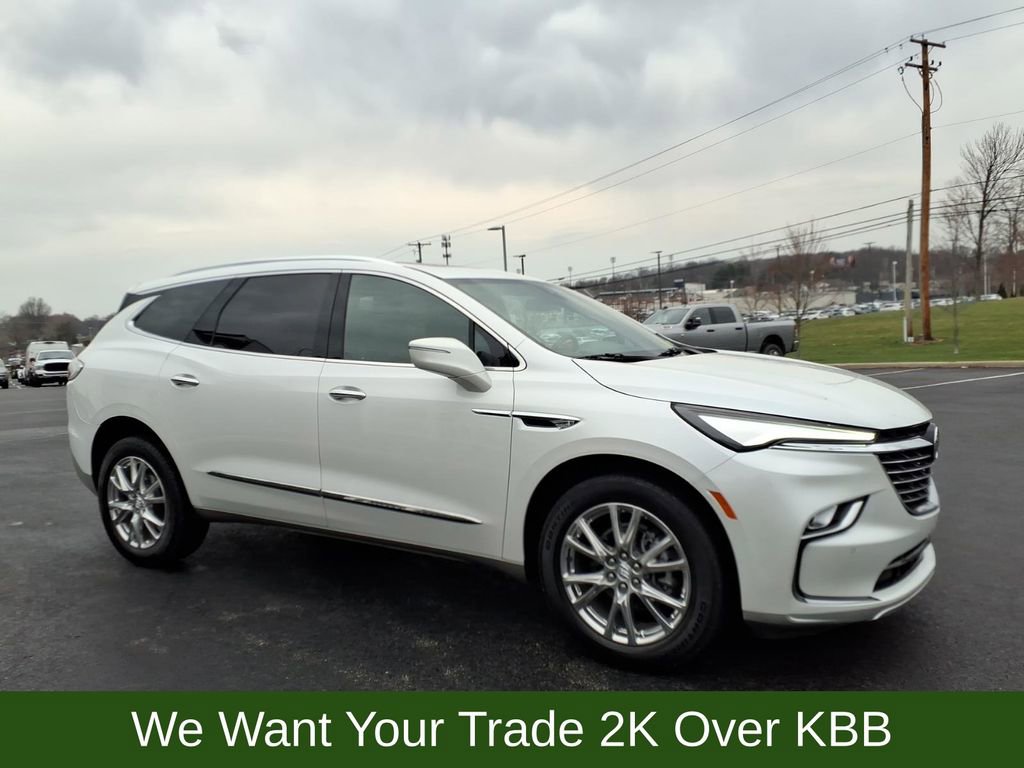 Used 2023 Buick Enclave Essence w/ Experience Buick Package AWD/4WD image 7