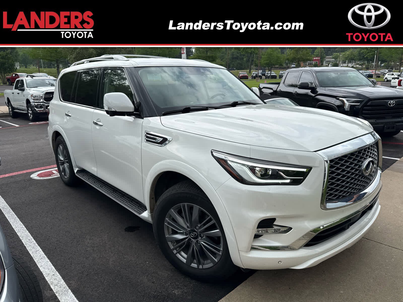 Used 2021 INFINITI QX80 Luxe w/ Cargo Package RWD image 1