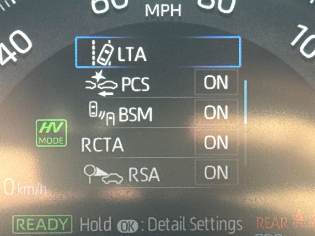 Used 2021 Toyota RAV4 SE image 20