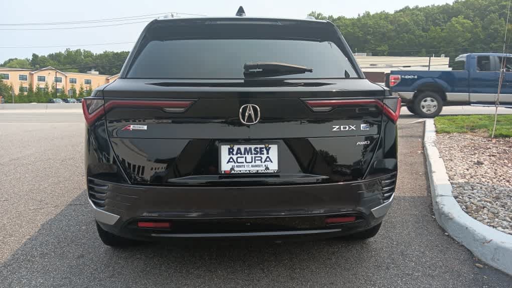 Used 2024 Acura ZDX A-Spec AWD/4WD image 4