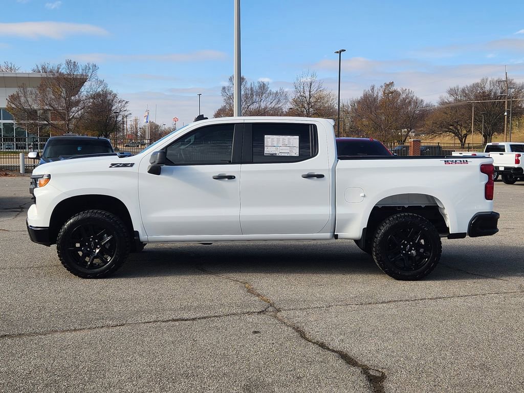 New 2026 Chevrolet Silverado 1500 Custom Trail Boss w/ LPO, Dark Essentials Package image 4