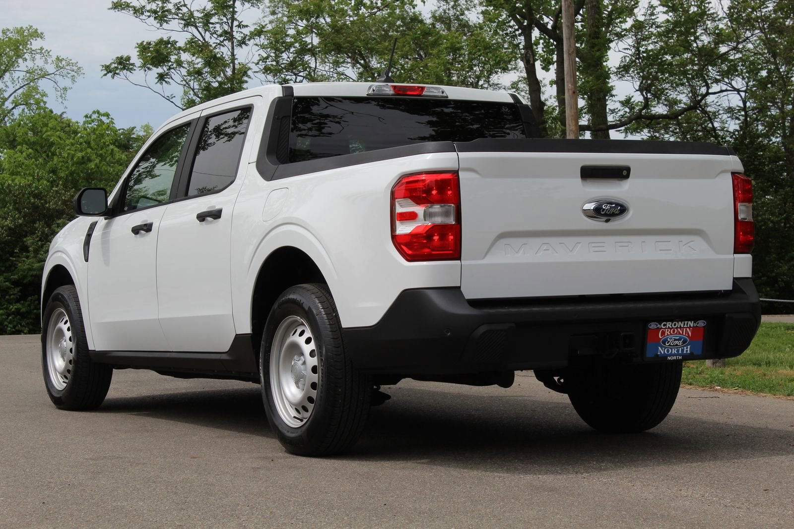 Used 2022 Ford Maverick XL FWD image 6