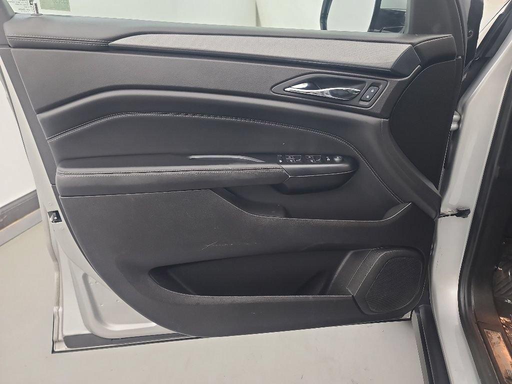 Used 2015 Cadillac SRX FWD image 22