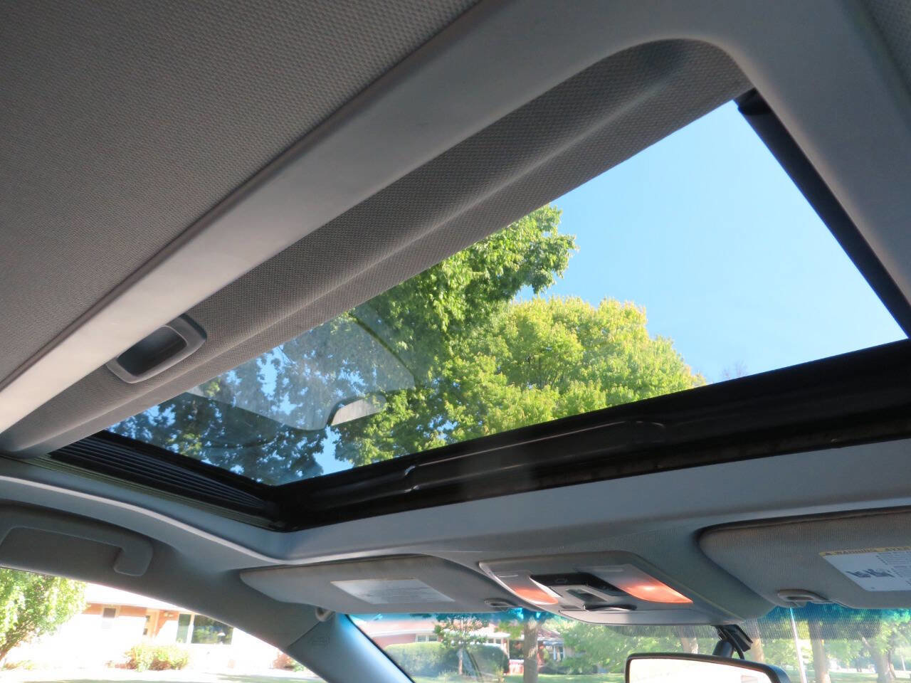 Used 2017 Toyota Sienna image 17