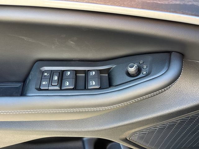 New 2026 Jeep Grand Cherokee Altitude AWD/4WD image 15