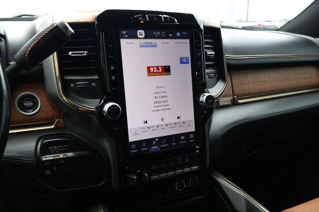 Used 2023 RAM 3500 Limited image 14