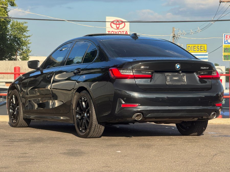 Used 2020 BMW 330i xDrive Sedan w/ Premium Package AWD/4WD image 7