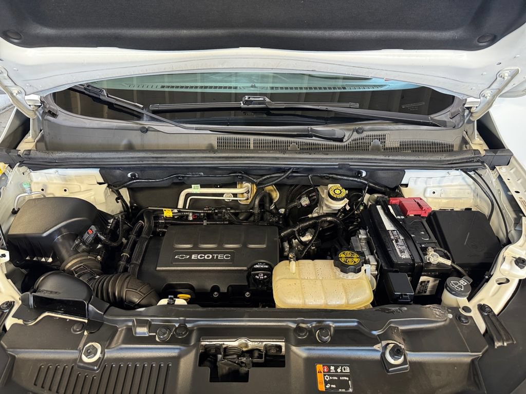 Used 2019 Chevrolet Trax LT w/ LT Convenience Package AWD/4WD image 27