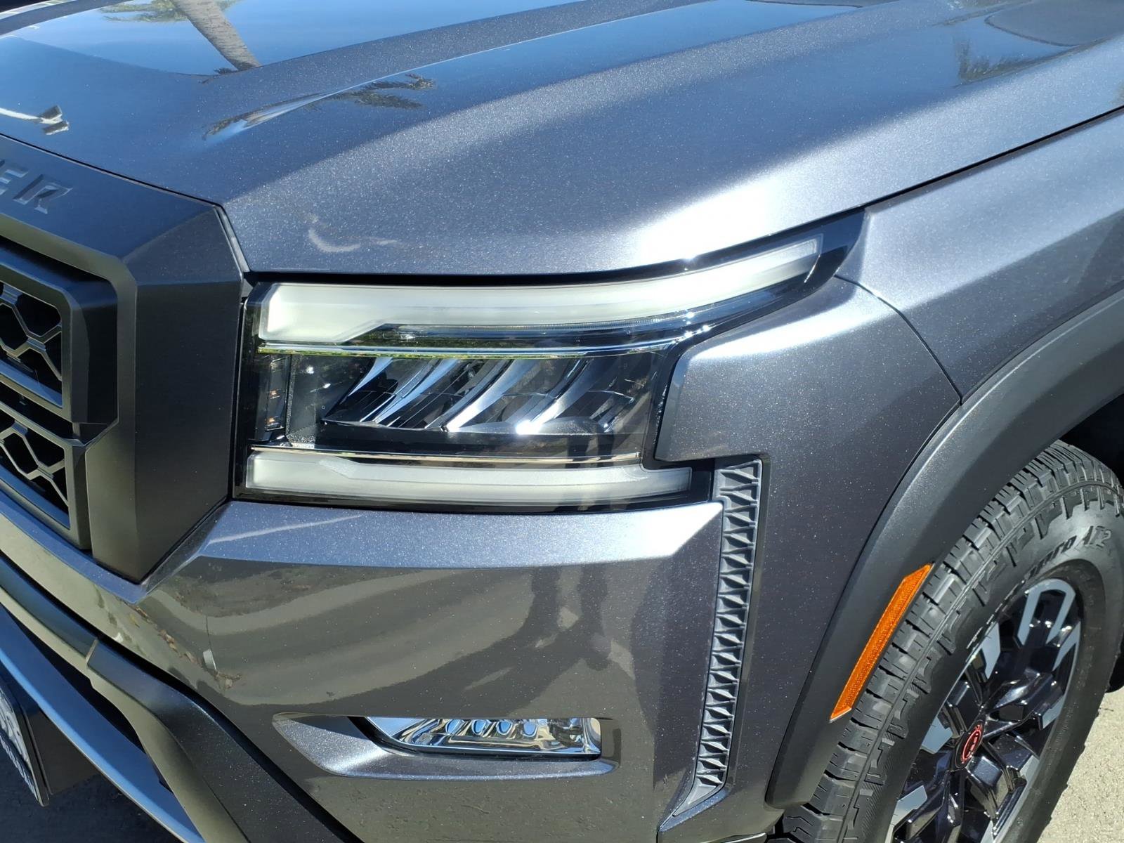 Certified 2023 Nissan Frontier Pro-X w/ Technology Package image 2