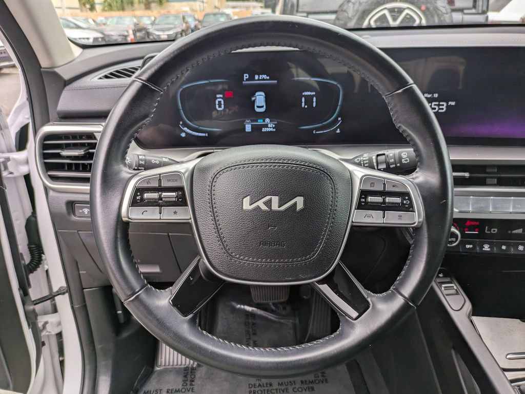 Used 2025 Kia Telluride S image 21