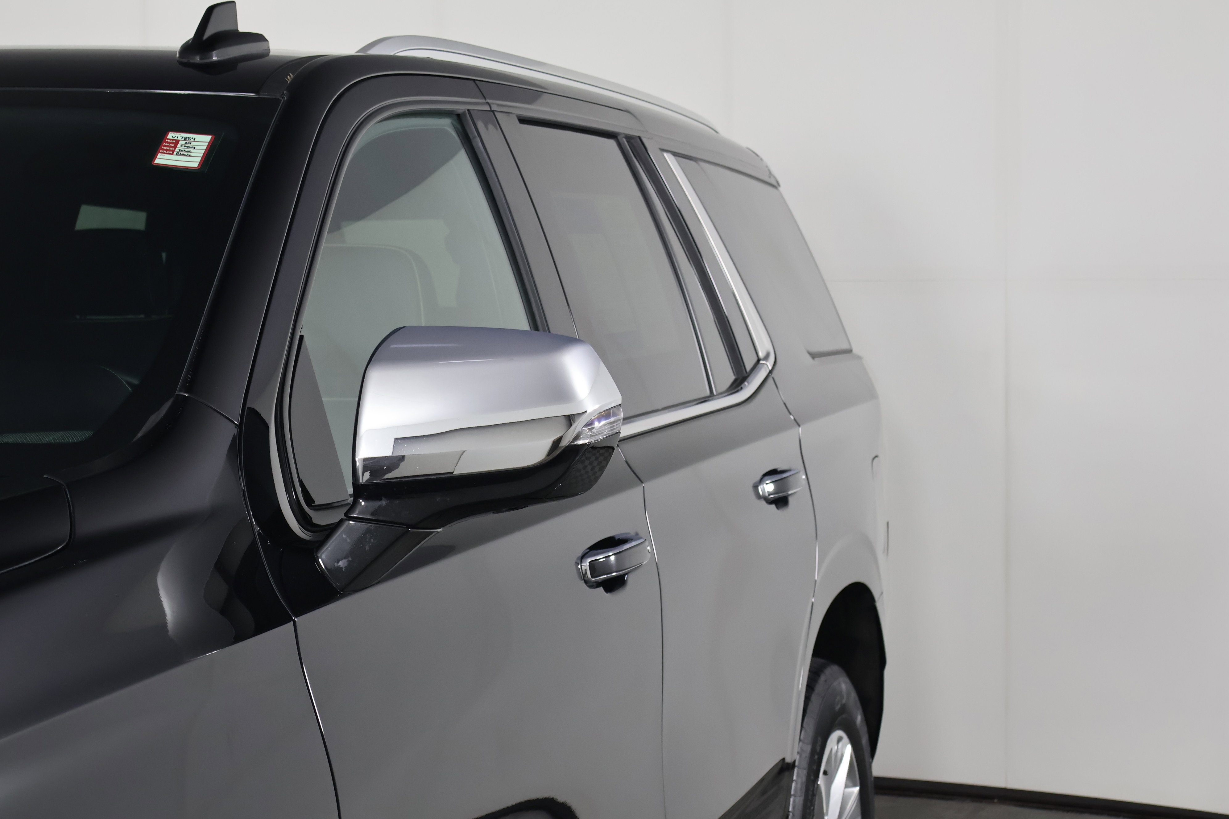 Used 2024 Chevrolet Tahoe Premier AWD/4WD image 13