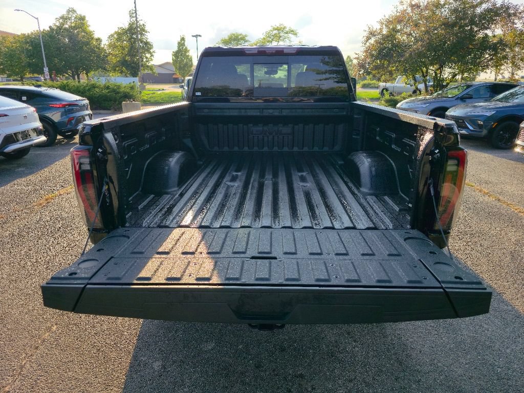New 2026 GMC Sierra 2500 AT4 w/ AT4 Premium Plus Package AWD/4WD image 27