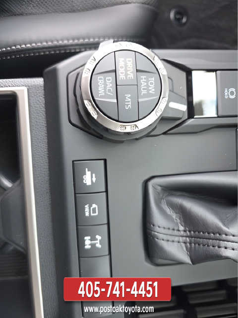 New 2026 Toyota 4Runner TRD Off-Road Premium w/ Tow Technology Package AWD/4WD image 18