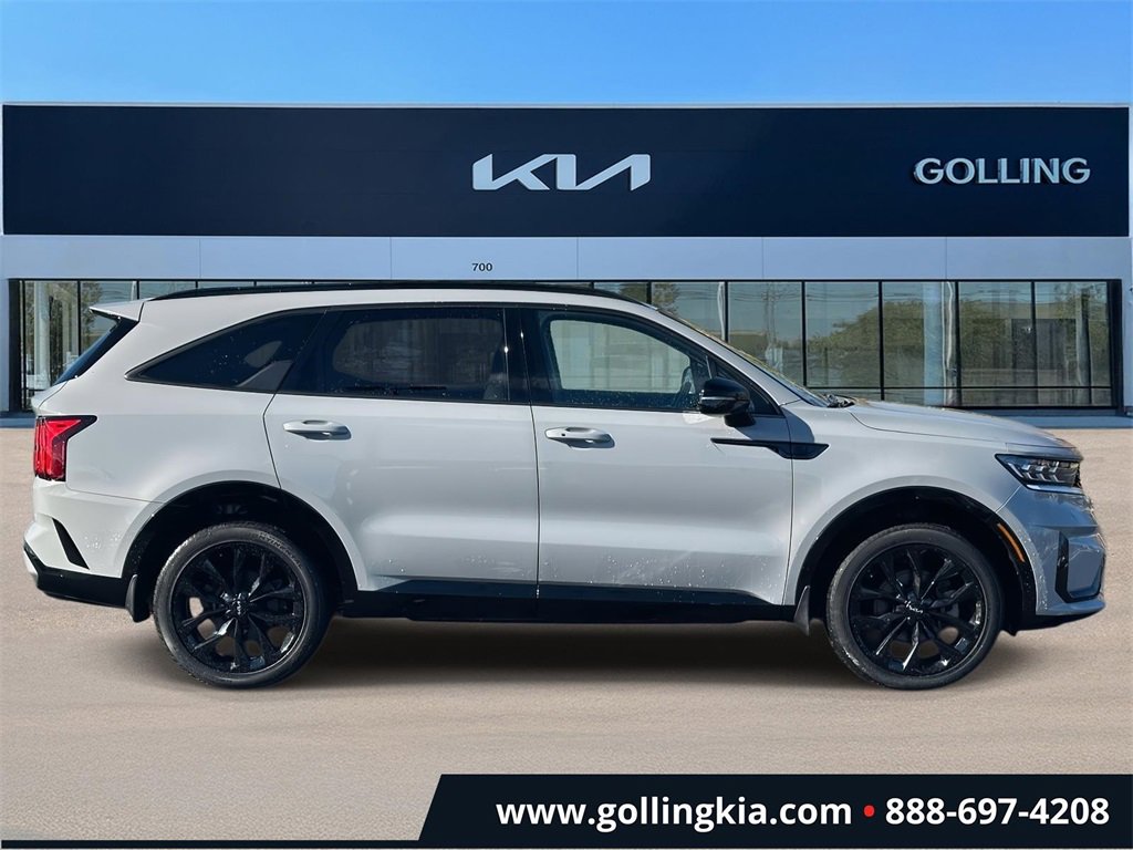 Certified 2023 Kia Sorento SX image 2
