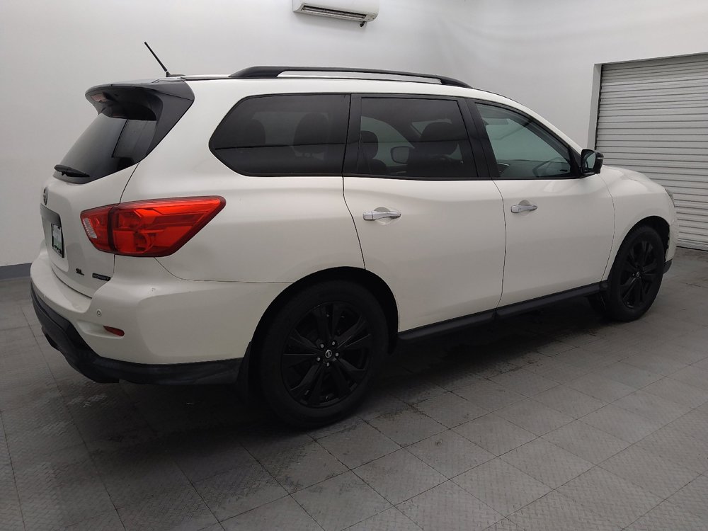 Used 2018 Nissan Pathfinder SL w/ Midnight Edition Package image 10